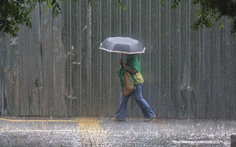 Bugün bastıracak 4 gün sürecek şiddetli yağış! Meteoroloji 21 il için uyarı verdi - Resim: 1