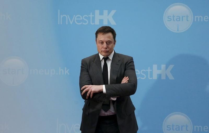 Elon Musk tüm dünyaya internet sağlamak için ilk adımı attı  - Resim: 2