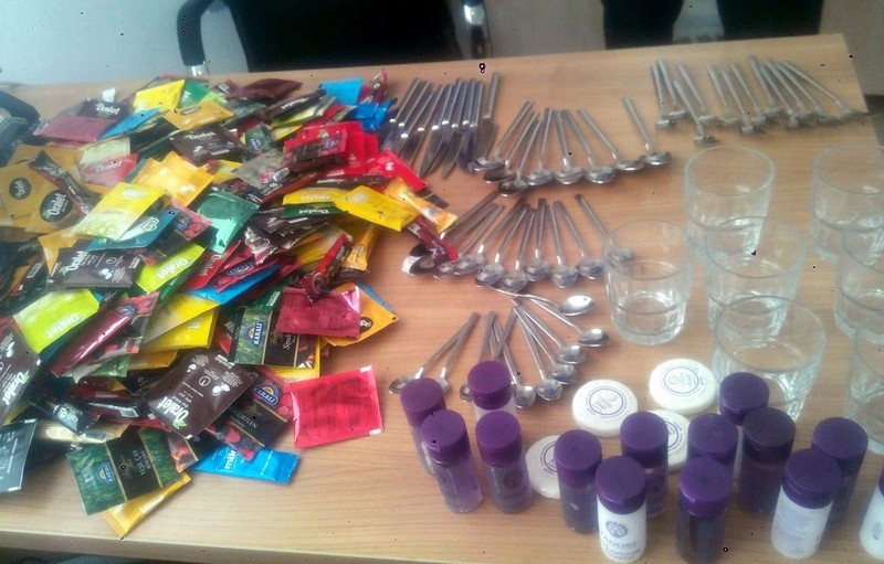 Antalya'da yabancı turistler fena yakalandı - Resim: 2