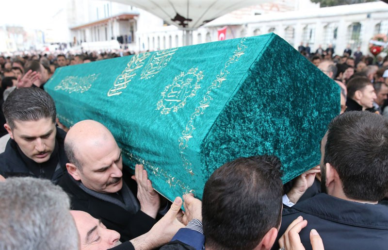 Süleyman Soylu'nun amcası son yolcuğuna uğurlandı - Resim: 3