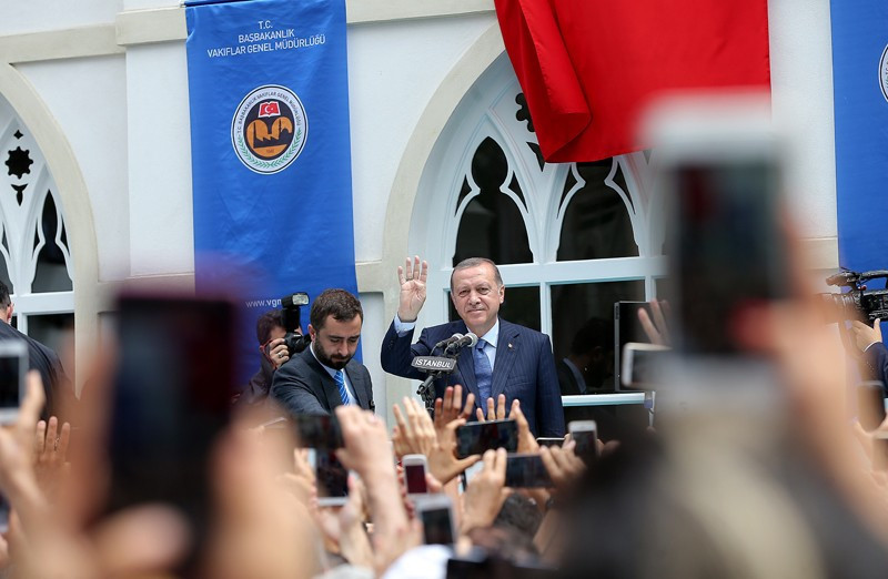 Erdoğan'ı karşısında gören telefonuna sarıldı - Resim: 2