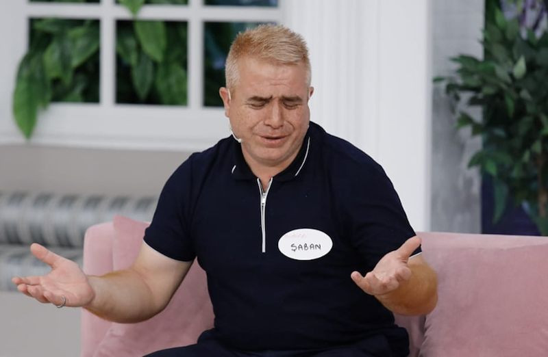 Esra Erol inanamadı! Ayfer Duran cinlere inandı 4 kişiyle kaçtı - Resim: 2