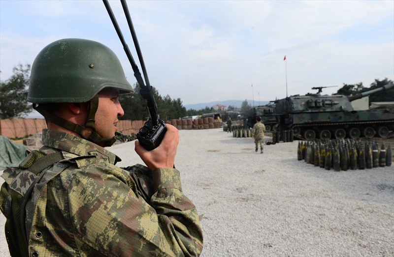 Fırtına obüsleri Afrin'i YPG'ye dar ediyor - Resim: 3
