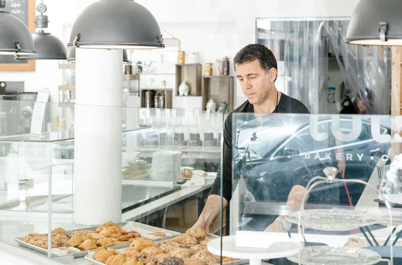 Hakan Şükür cafesini batırdı UBER şoförü oldu! Söylediklerine bakın - Resim: 1