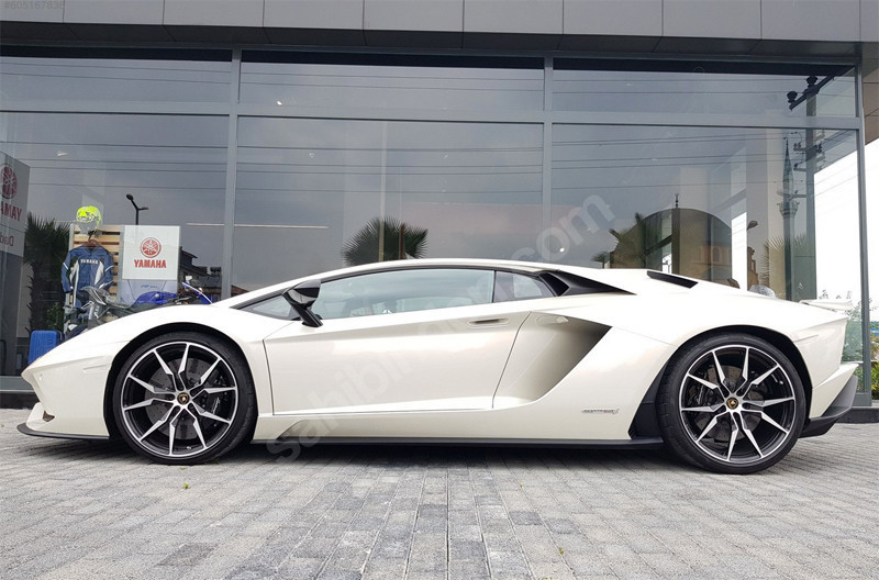 Kenan Sofuoğlu Lamborghini otomobilini satışa çıkardı - Resim: 4