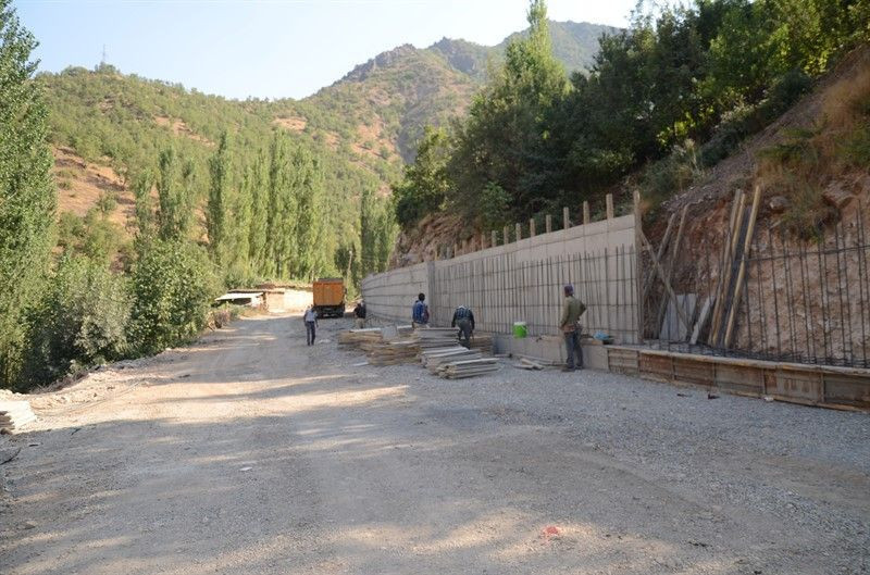 Muhtarın görev aşkı herkesin takdirini topladı! Köyü şehre çevirdi - Resim: 4