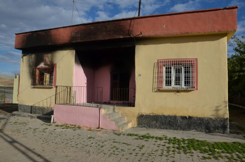 PKK yandaşlarının 6-7 Ekim'deki şiddetinin yeni görüntüleri - Resim: 4