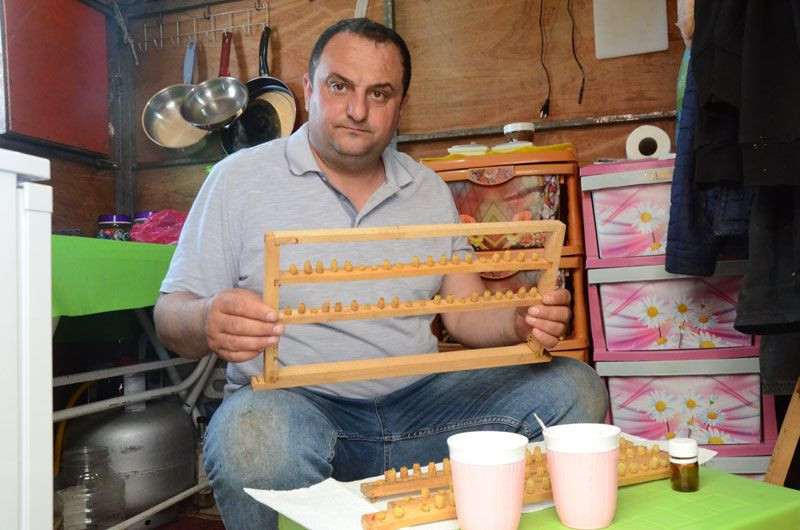 Vücuttaki ölü hücreleri canlandırıyor 10 gramı 100 lira - Resim: 2