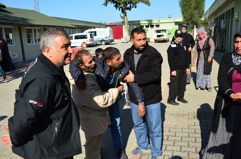 Küçük Erol'un cenazesinde ortaya çıktı Beni borcu karşılığında verdi - Resim: 3