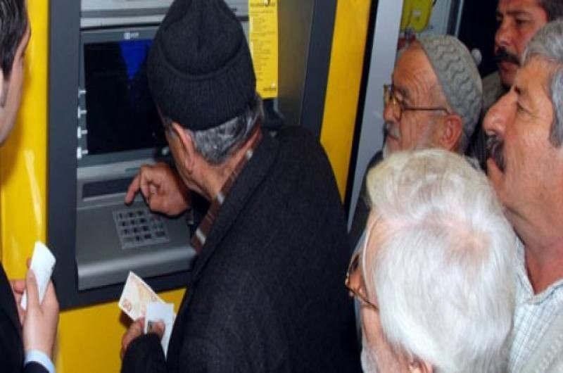 Emeklilere ödenecek 2022 Ramazan Bayramı ikramiyesi belli oldu! 2.000 lira pahalı bulundu 1.500 lira olacak - Resim: 1