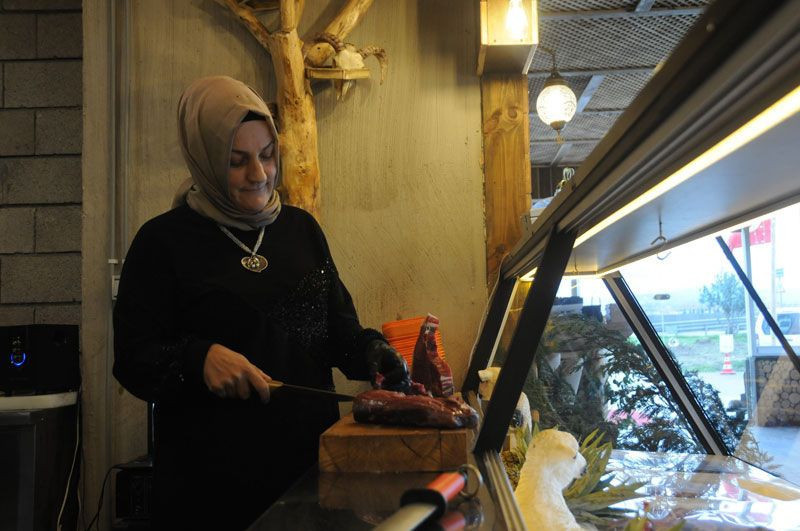 Bulaşıkçılıkla başladı steak house patronu oldu - Resim: 2