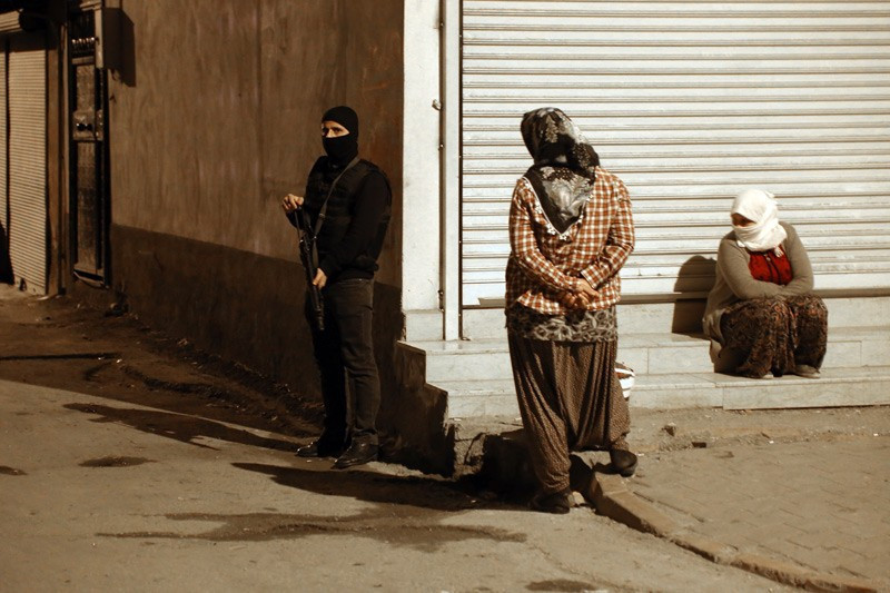 Adana'da sabaha karşı terör operasyonu gözaltılar var - Resim: 2