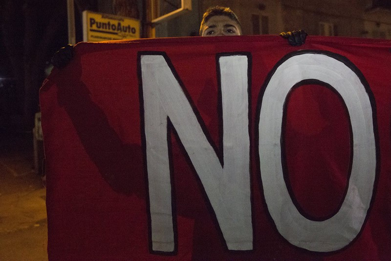 İtalya'da referanduma doğru 'hayır'cılar gösteri yaptı - Resim: 1