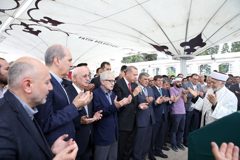 Davutoğlu-Gül-Erdoğan yan yana - Resim: 3