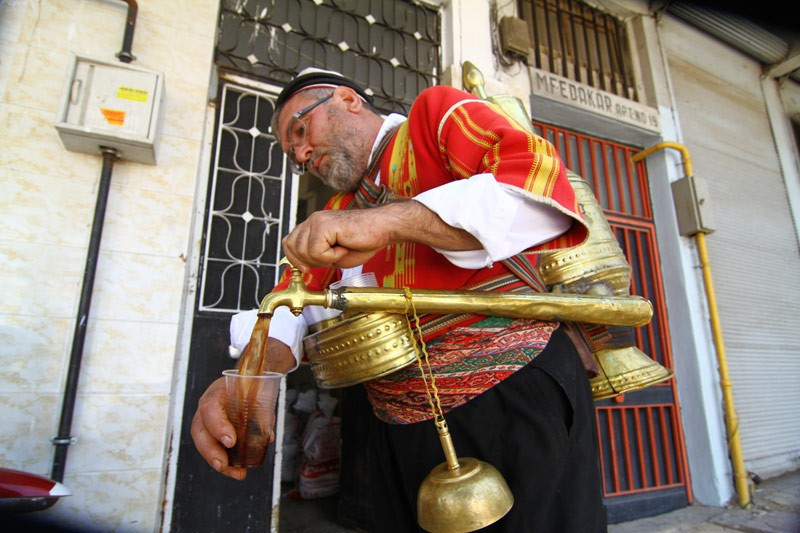 Üç bardak sonrası Meyan şerbeti meğer... - Resim: 1