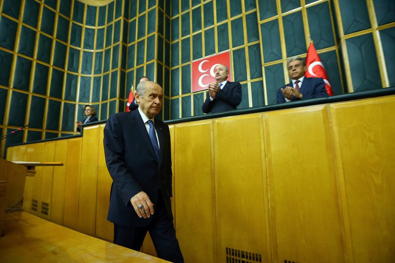 MHP grup toplantısında gözler üzerindeydi bakın nerede oturdu! - Resim: 3