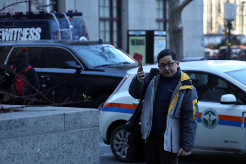 Firari FETÖ'cü Arslan Zarrab davasının müdavimi oldu - Resim: 1