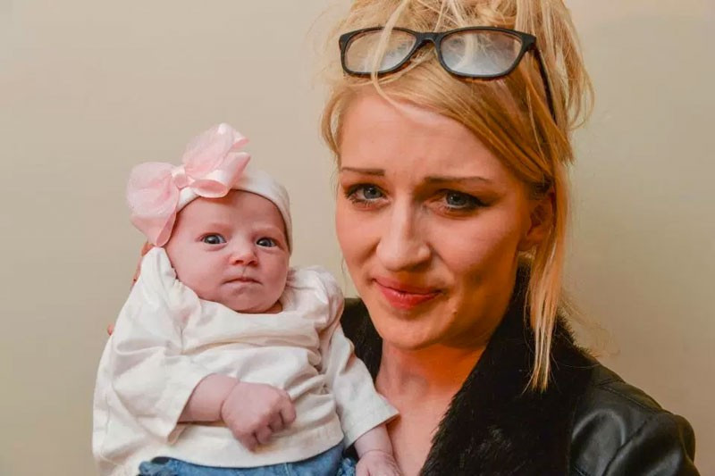 Ağzında dişleriyle doğan bebek herkesi şoke etti! - Resim: 2