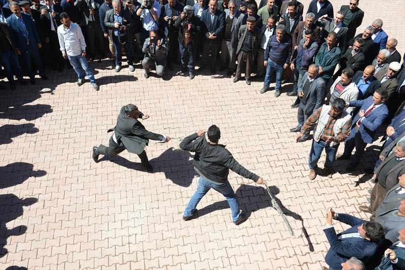 Bakanın Malatya ziyaretinde ilginç anlar! - Resim: 2