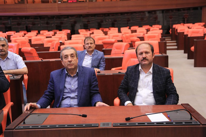 FETÖ'cüler 15 Temmuz'da TBMM'yi bu hale getirdi! - Resim: 4