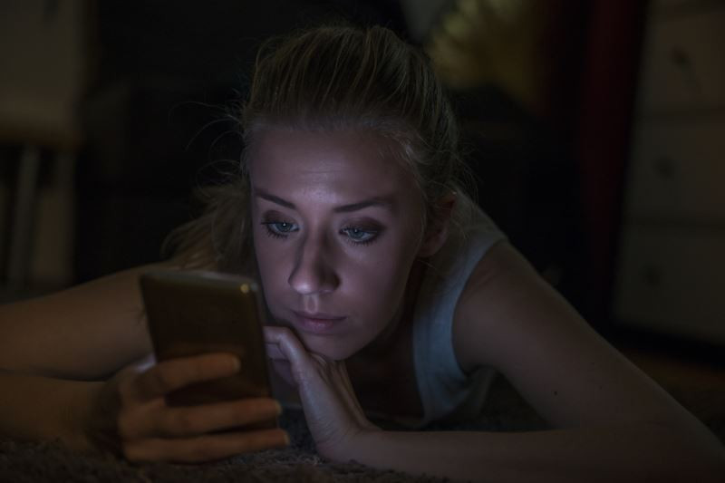 Hoşlandığınız kız neden bir sıcak bir soğuk davranır? - Resim: 4