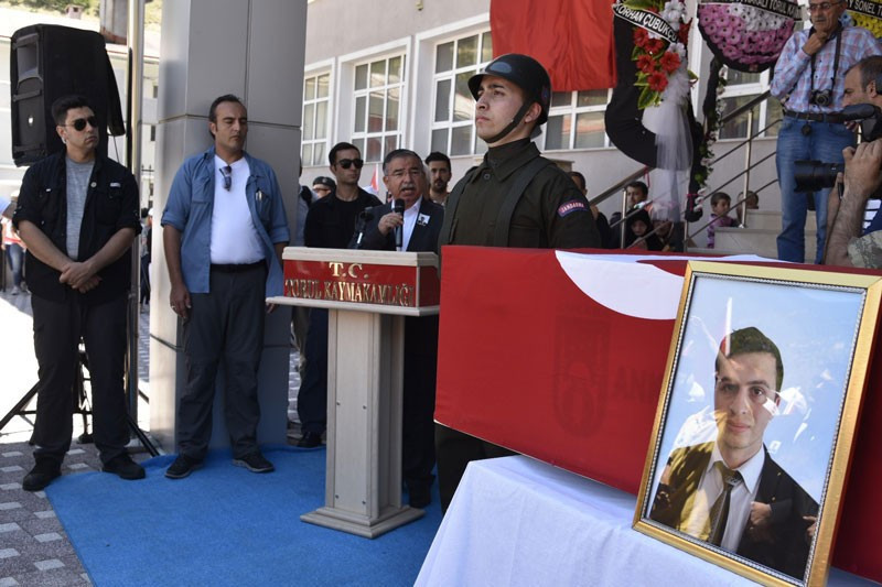 Seninle gurur duyuyorum, hainleri sevindiremeyeceğiz! - Resim: 1