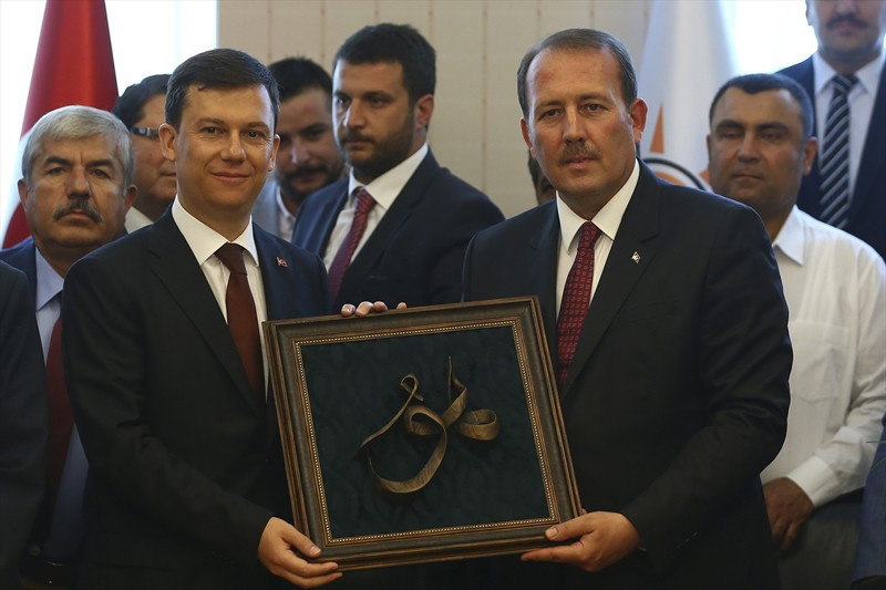 AK Parti'de görev değişimi devir teslim yapıldı! - Resim: 4