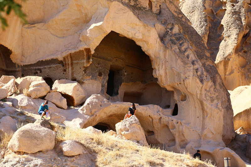  Aksaray'daki peri bacalarına her geçen gün ilgi artıyor - Resim: 2