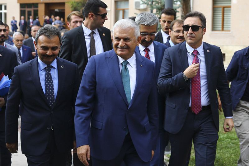 Başbakan'ın yolunu kesip şikayet edince... - Resim: 2