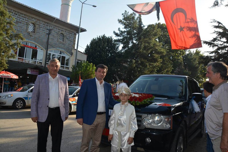 Vali makam aracını şehit çocuğuna tahsis etti - Resim: 1