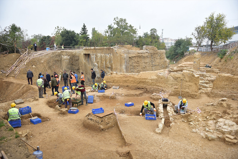 Haydarpaşa'da bin yıllık iskelet bulundu  - Resim: 2