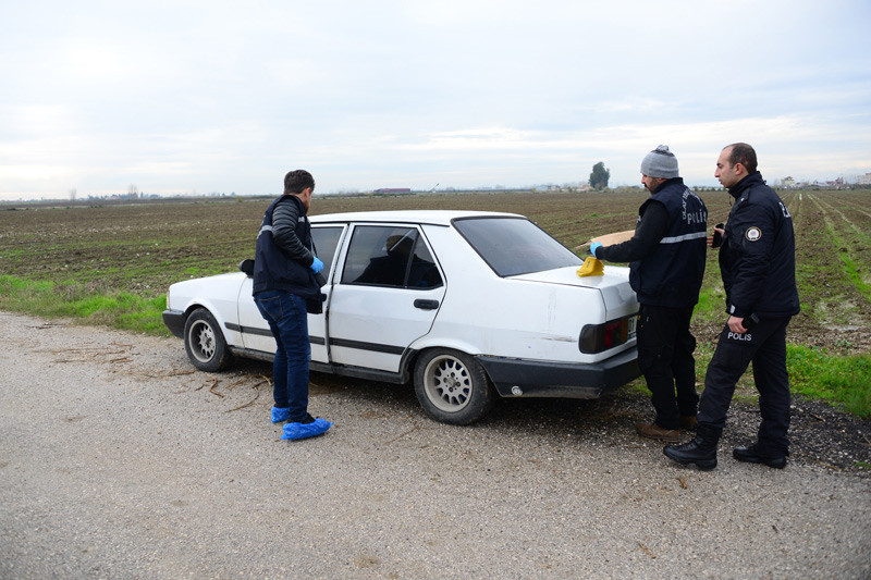 Dayısının gözü önünde silahı göğsüne ateşledi - Resim: 2