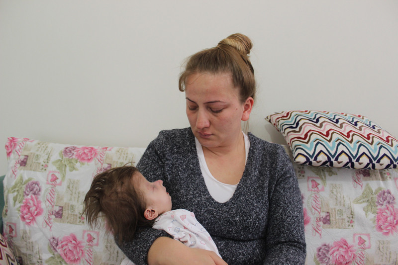 2 yaşında ama 3 aylık bebek gibi - Resim: 2