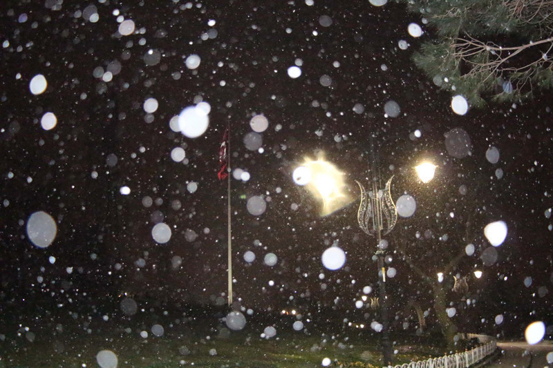 İstanbul'da kar sürprizi beyaz örtü kenti kapladı - Resim: 2