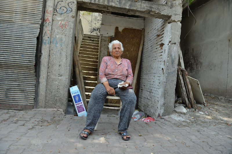 Maaşını çekmeye giden yaşlı kadının dünyası başına yıkıldı - Resim: 3