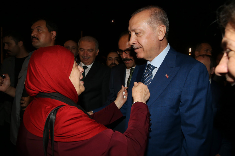 Erdoğan'dan canlı yayın sonrası sürpriz ziyaret - Resim: 2
