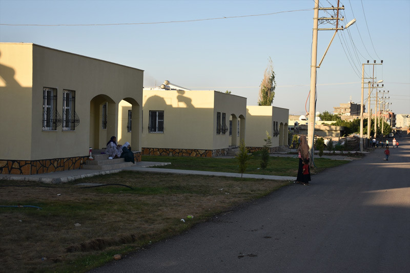 PKK'nın 2 yıl önce harabeye çevirdiği İdil'e şimdi bakın - Resim: 1