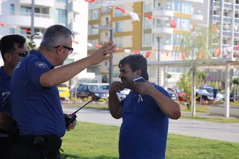 'Denizde boğuldu' denilen abisi bir anda ortaya çıkınca - Resim: 2