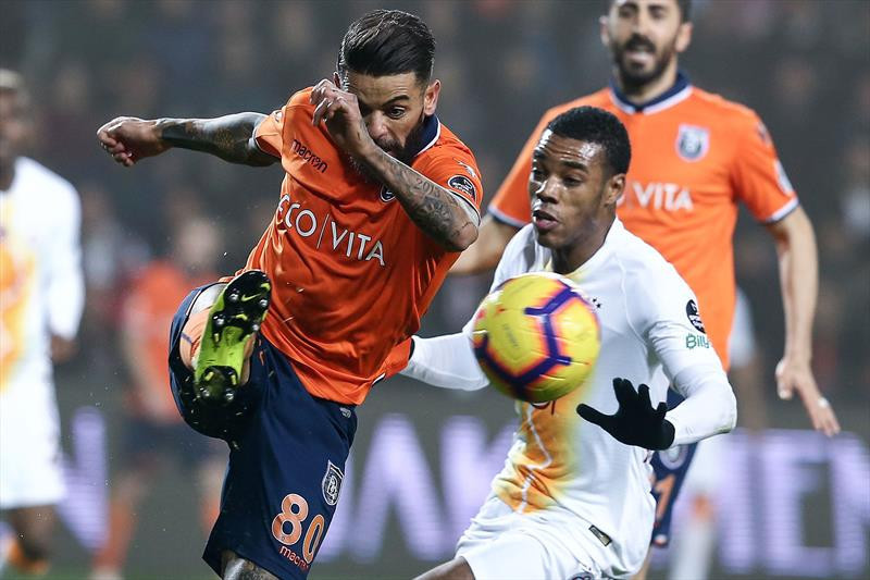 Galatasaray aradığı ismi İtalya'da buldu! - Resim: 4