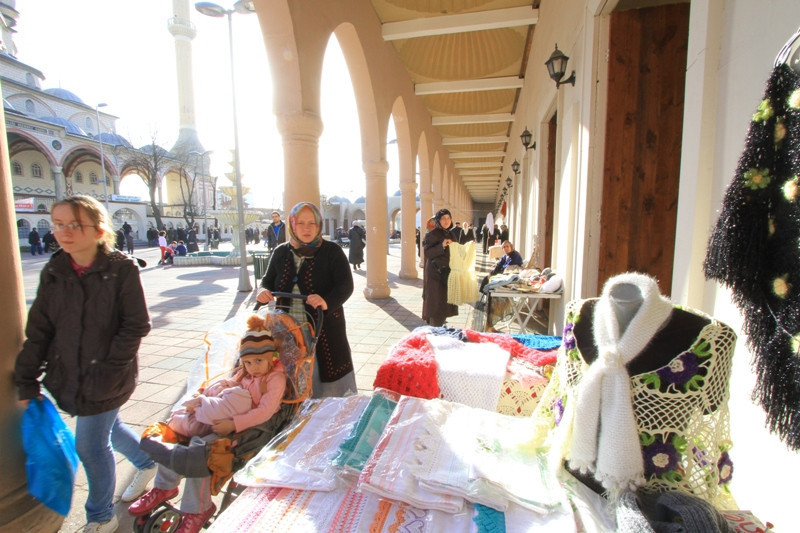 Cahit Altunay elişi sergisini gezdi - Resim: 1