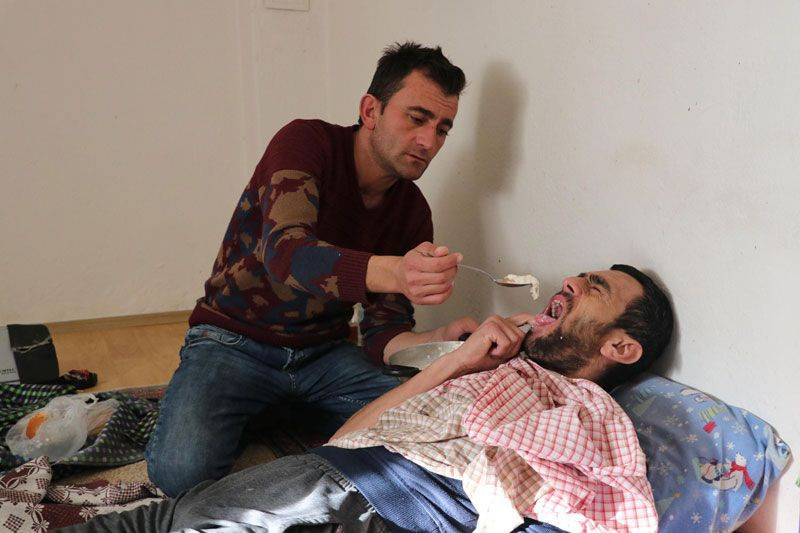 Eli sürekli ağzının içinde doktorlar teşhis koyamadı - Resim: 3