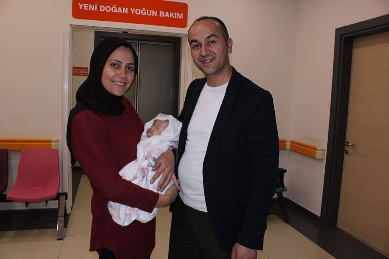 Doktorlar 'aldırın' demişti Yağmur bebek tıp literatürüne girebilir - Resim: 1