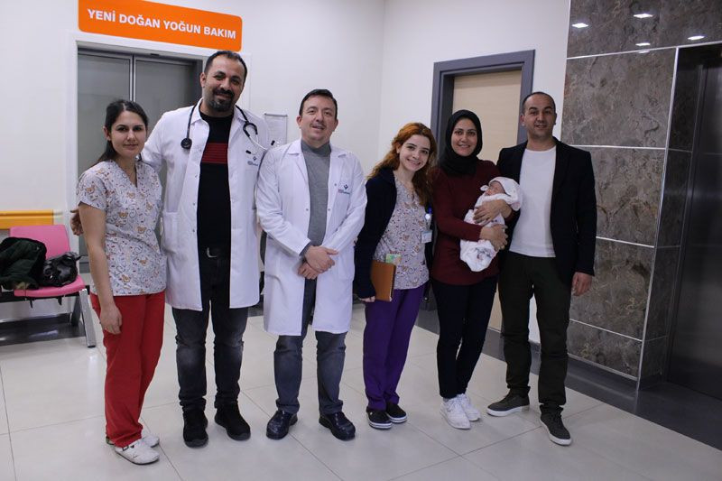 Doktorlar 'aldırın' demişti Yağmur bebek tıp literatürüne girebilir - Resim: 3