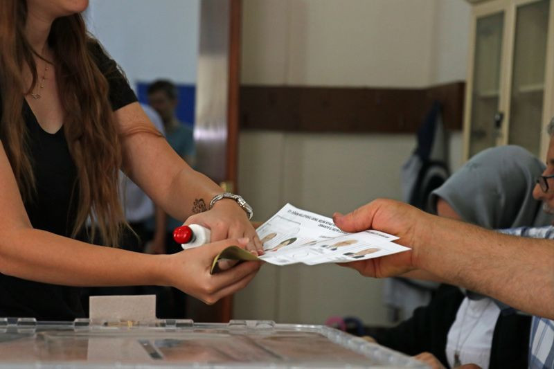 Konsensus son seçim anketini yayınladı sonuçlar çok şaşırttı - Resim: 1