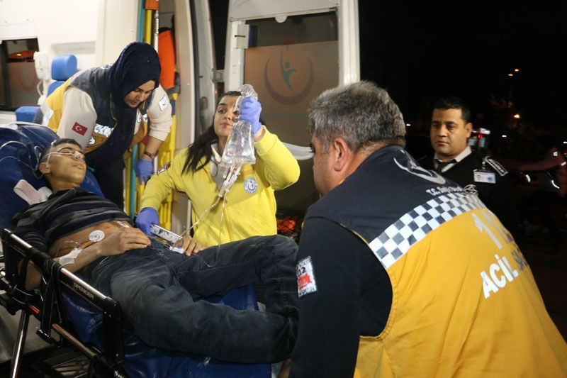 Adana’da 17 yaşındaki genç yanlışlıkla kendisini vurdu yengesi fark etti - Resim: 1