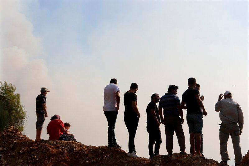 Ünlü isimler sarsıcı olaya sessiz kalamadı! İşte çok çarpıcı o paylaşımlar - Resim: 2