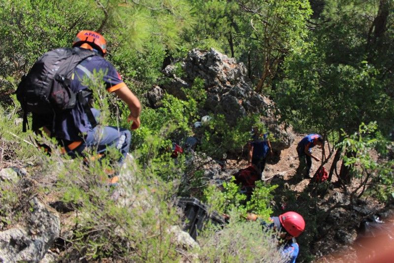 Acı bekleyiş! 2 ay önce oğlu kaybolan baba gözyaşlarına hakim olamadı - Resim: 1