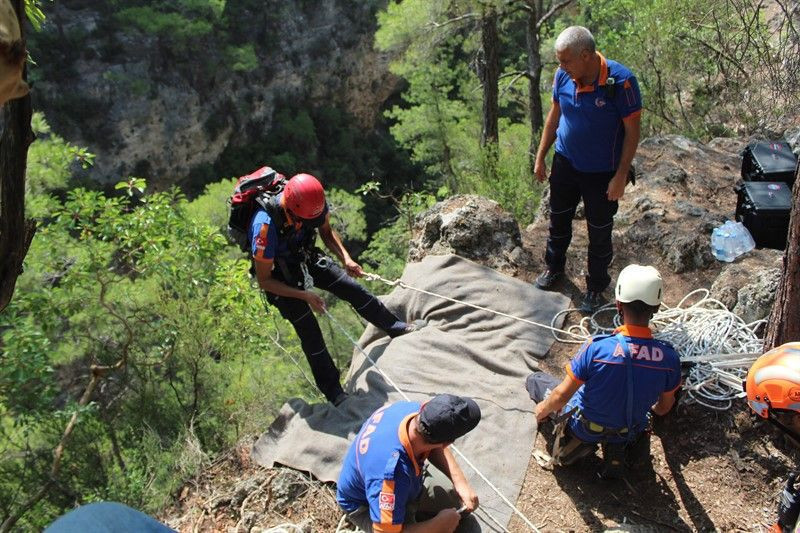 Acı bekleyiş! 2 ay önce oğlu kaybolan baba gözyaşlarına hakim olamadı - Resim: 3