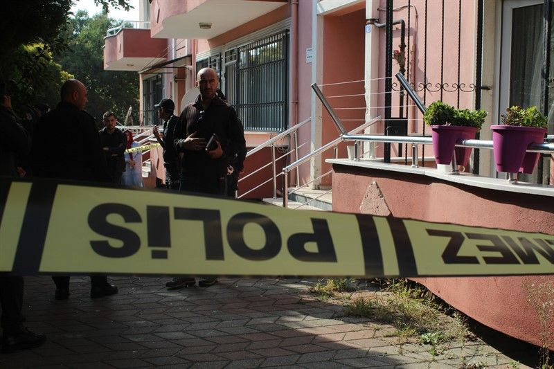 Cinnet geçiren baba dehşet saçtı! Eşini ve oğlunu odaya kilitleyip... - Resim: 3