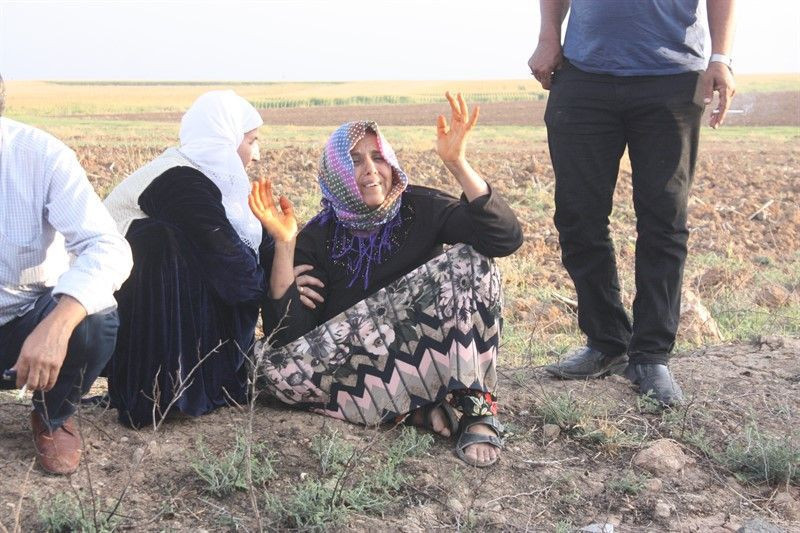 Mardin'de sivil şehitler son yolculuğuna uğurlandı - Resim: 2